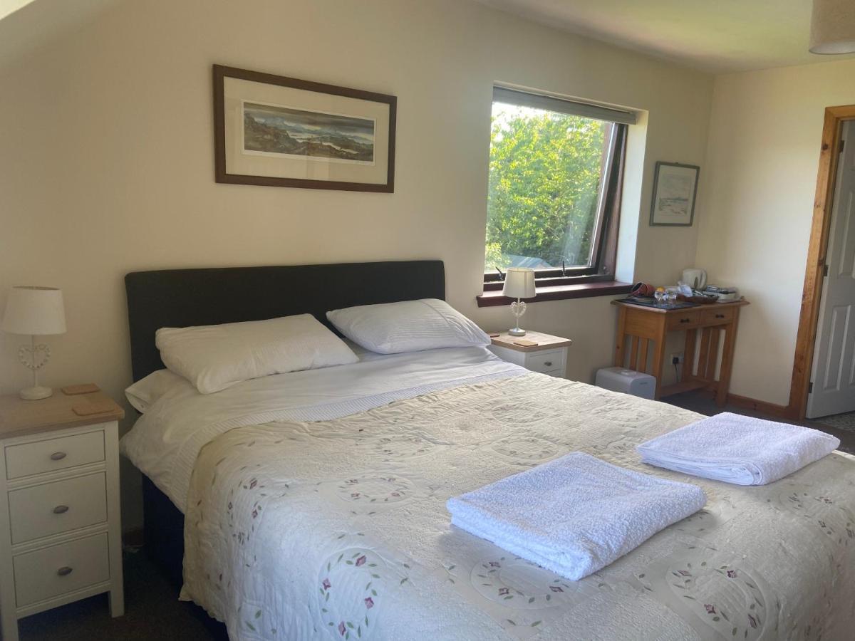 An Cladach Bed & Breakfast Bernisdale Bilik gambar